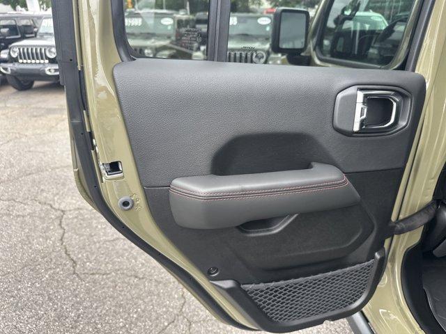 new 2025 Jeep Wrangler car, priced at $52,680