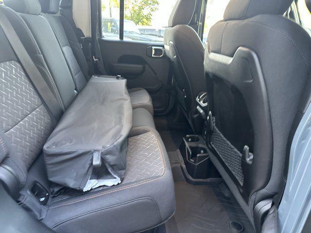 new 2025 Jeep Gladiator car, priced at $48,300