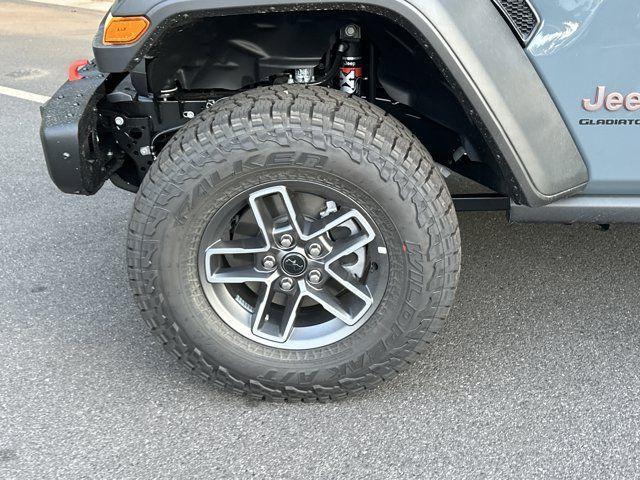 new 2025 Jeep Gladiator car, priced at $48,300