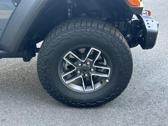 new 2025 Jeep Gladiator car, priced at $48,300