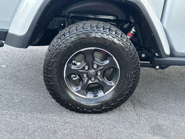 used 2022 Jeep Gladiator car, priced at $41,491