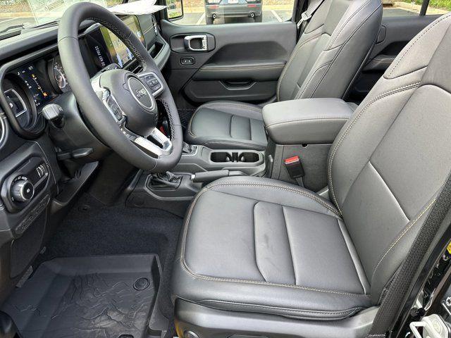 new 2025 Jeep Wrangler car, priced at $52,120