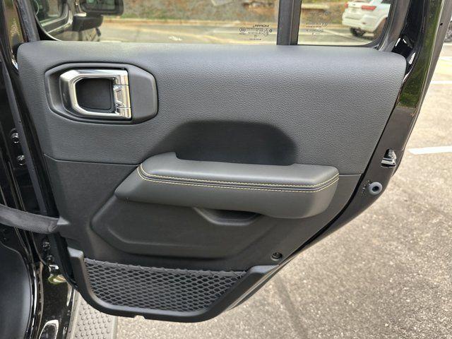 new 2025 Jeep Wrangler car, priced at $52,120