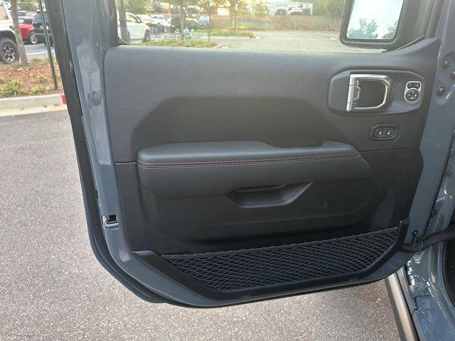 new 2025 Jeep Wrangler car, priced at $57,755