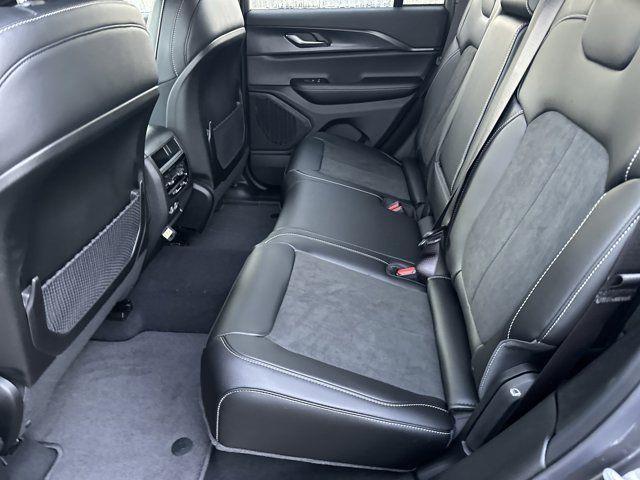 new 2025 Jeep Grand Cherokee car, priced at $37,730