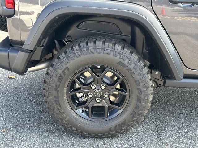 new 2025 Jeep Wrangler car, priced at $40,575