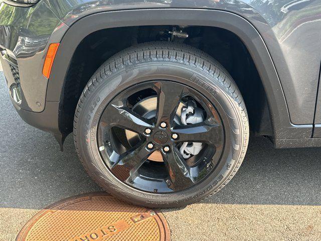 new 2025 Jeep Grand Cherokee car, priced at $44,435