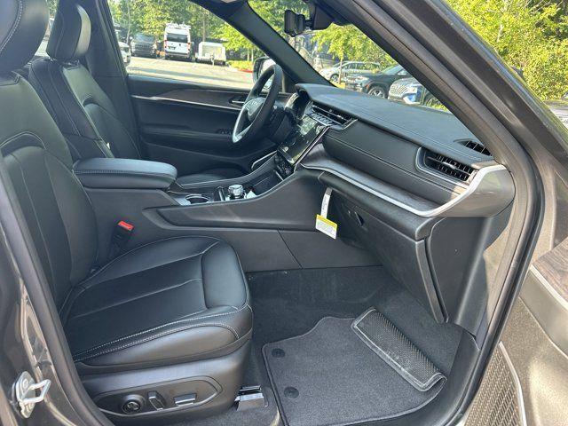 new 2025 Jeep Grand Cherokee car, priced at $44,435