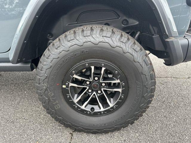 new 2025 Jeep Wrangler car, priced at $52,680