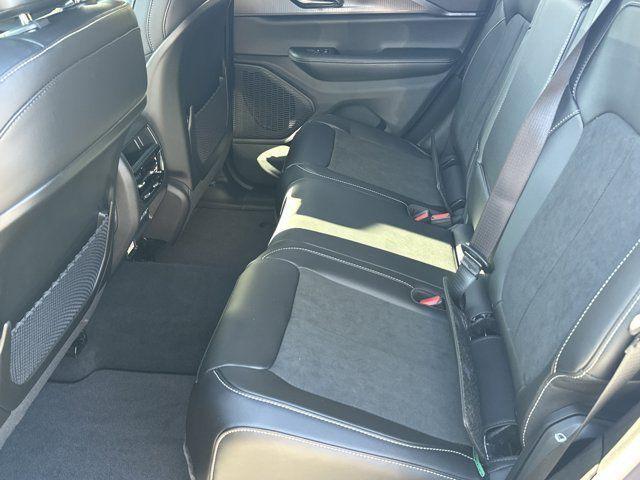 new 2025 Jeep Grand Cherokee car, priced at $37,730