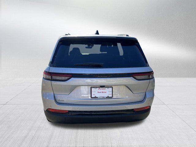 new 2025 Jeep Grand Cherokee car, priced at $37,730