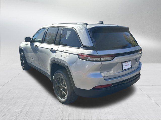new 2025 Jeep Grand Cherokee car, priced at $37,730
