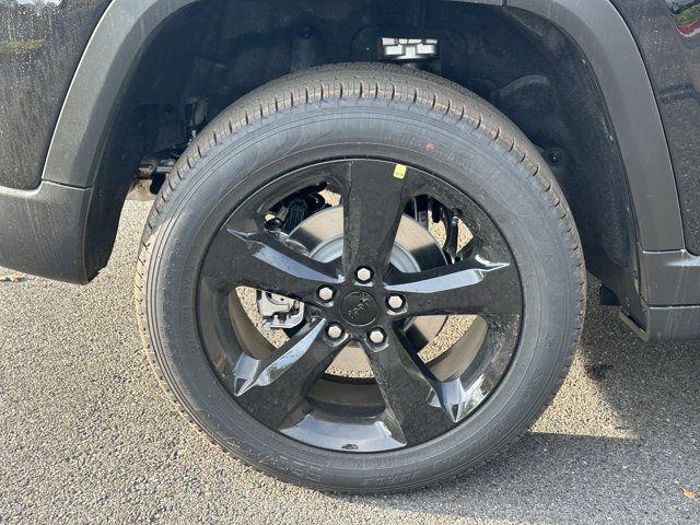 new 2025 Jeep Grand Cherokee car, priced at $44,435