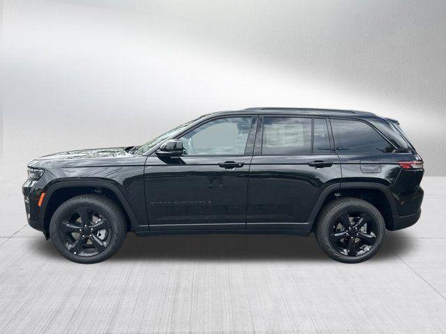 new 2025 Jeep Grand Cherokee car, priced at $52,230