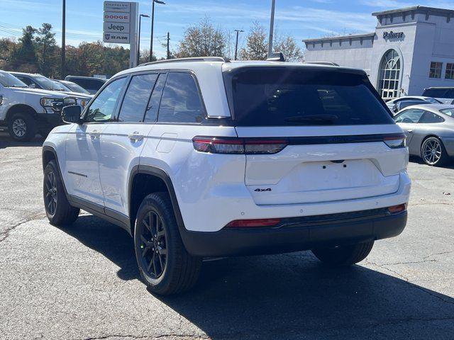 new 2025 Jeep Grand Cherokee car, priced at $37,135