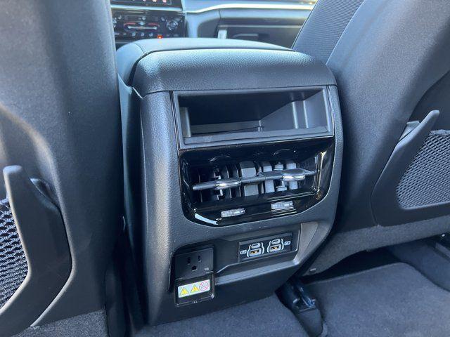 new 2025 Jeep Grand Cherokee car, priced at $37,135