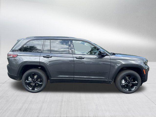 new 2024 Jeep Grand Cherokee car, priced at $48,230