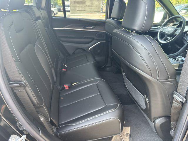 new 2025 Jeep Grand Cherokee car, priced at $44,435