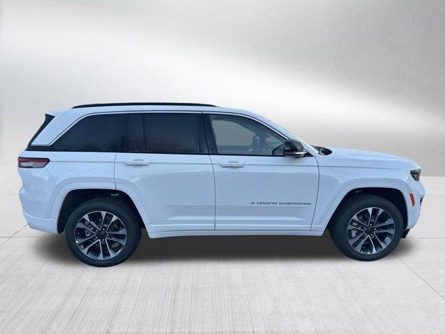 new 2025 Jeep Grand Cherokee car, priced at $49,490