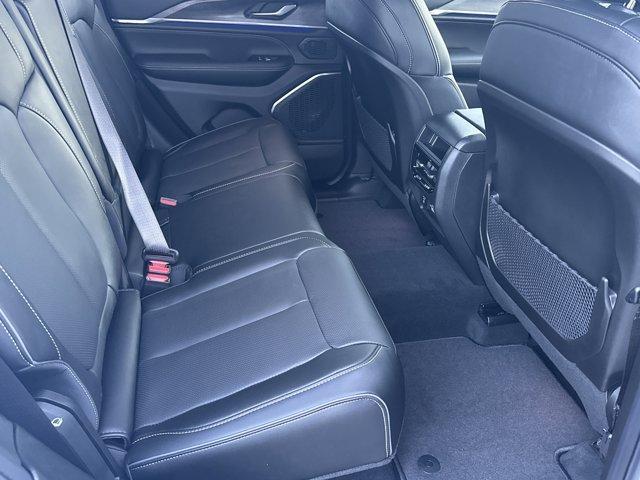 new 2025 Jeep Grand Cherokee car, priced at $49,490