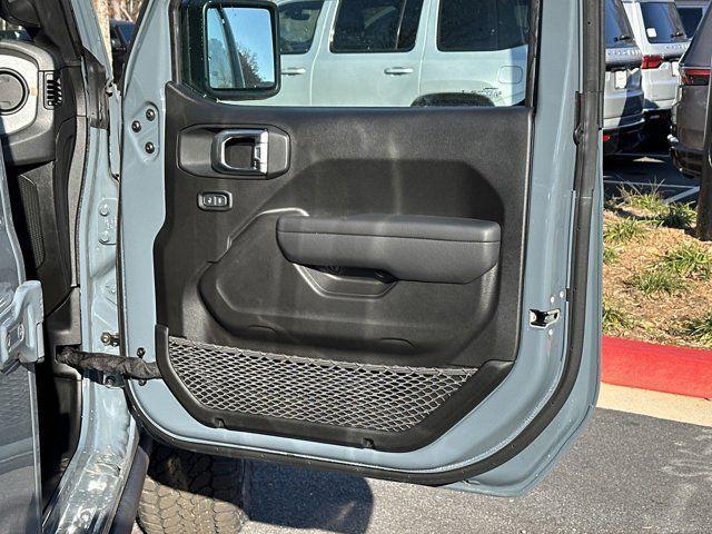 new 2025 Jeep Gladiator car, priced at $37,940