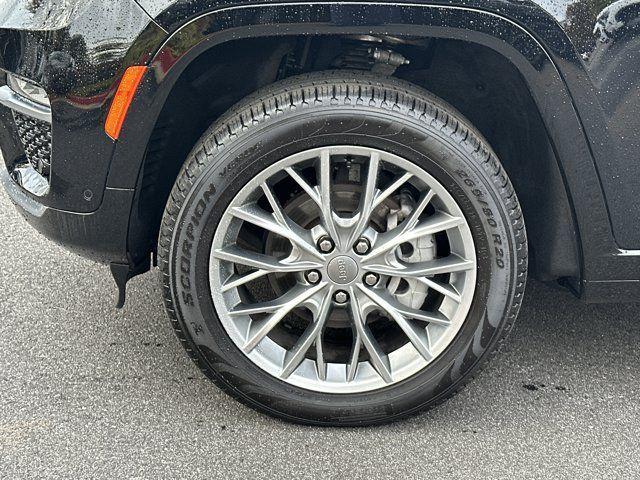used 2024 Jeep Grand Cherokee car, priced at $48,991