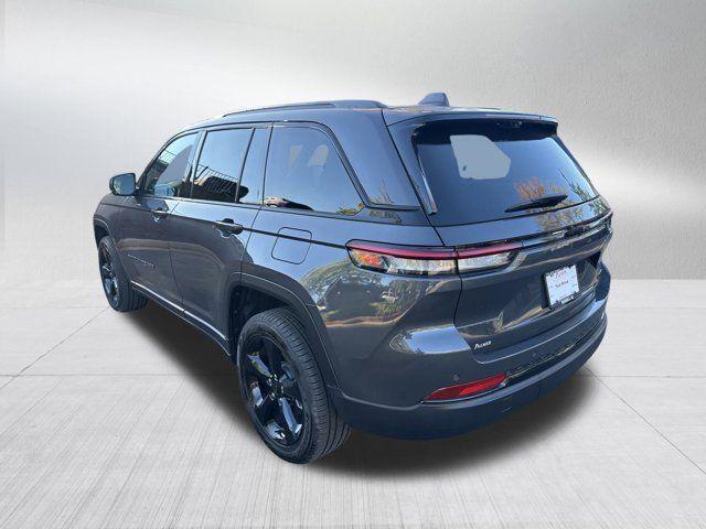 new 2025 Jeep Grand Cherokee car, priced at $37,010