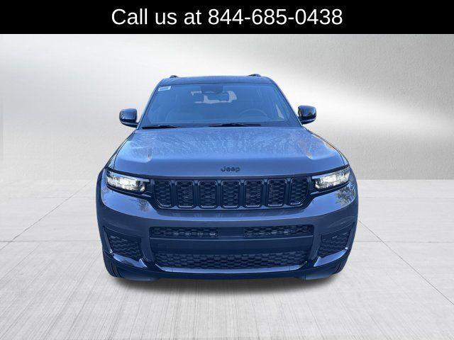 new 2025 Jeep Grand Cherokee L car, priced at $39,730
