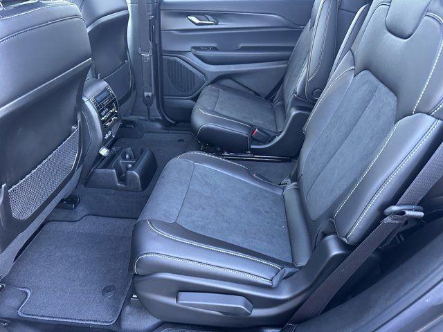 new 2025 Jeep Grand Cherokee L car, priced at $39,730