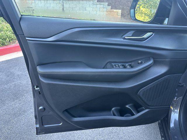 new 2025 Jeep Grand Cherokee L car, priced at $39,730