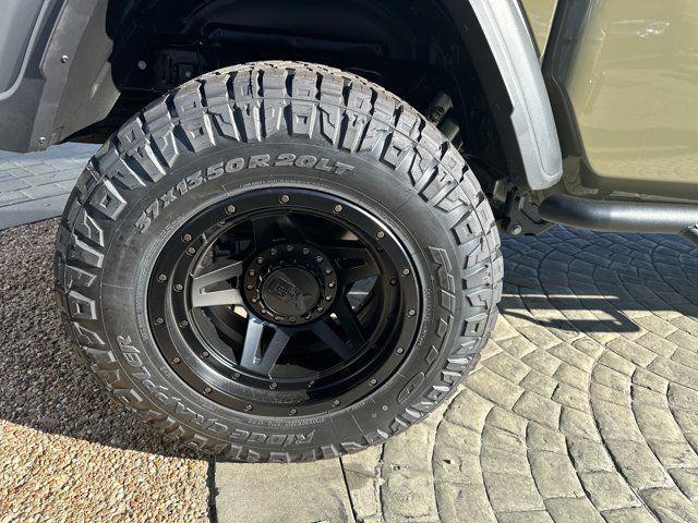 new 2025 Jeep Gladiator car, priced at $49,991