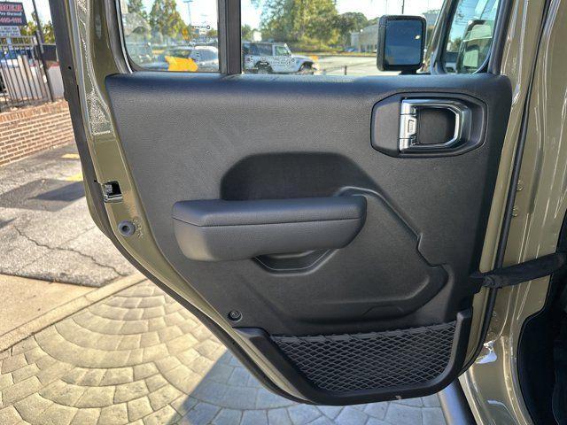 new 2025 Jeep Gladiator car, priced at $49,991