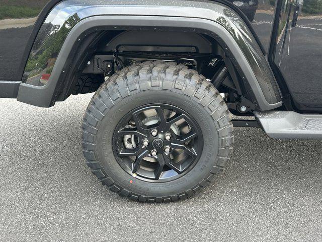 new 2025 Jeep Gladiator car, priced at $42,230