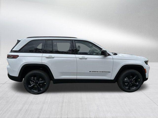 new 2024 Jeep Grand Cherokee car, priced at $45,860