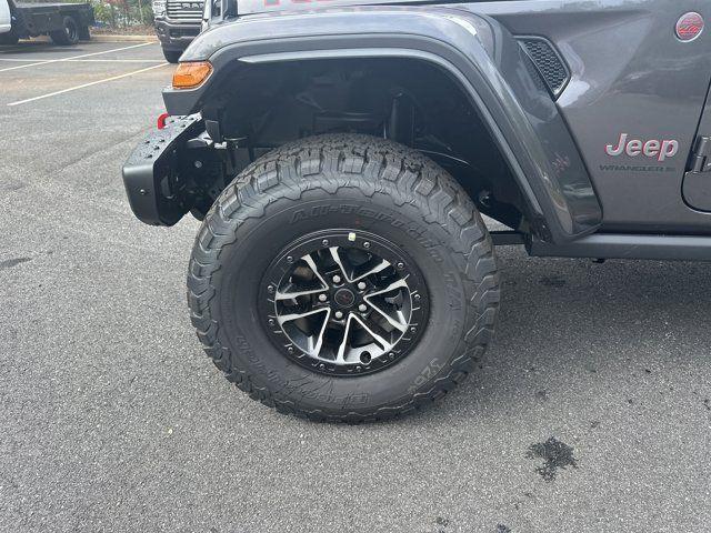 new 2025 Jeep Wrangler car, priced at $58,180