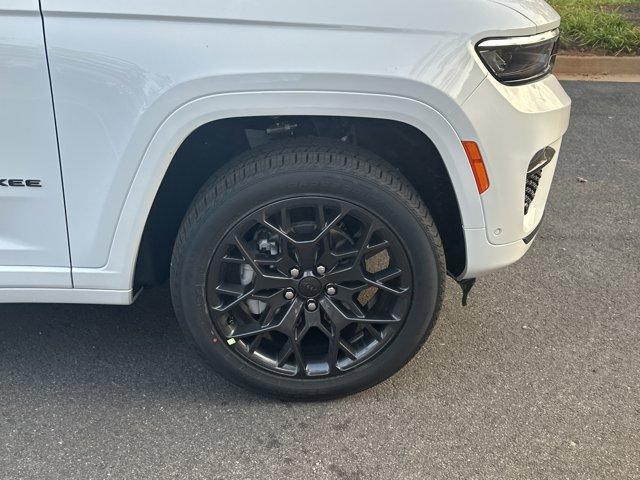new 2025 Jeep Grand Cherokee car, priced at $59,465