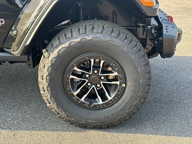new 2025 Jeep Wrangler car, priced at $57,755
