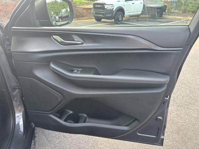 used 2024 Jeep Grand Cherokee L car, priced at $32,991