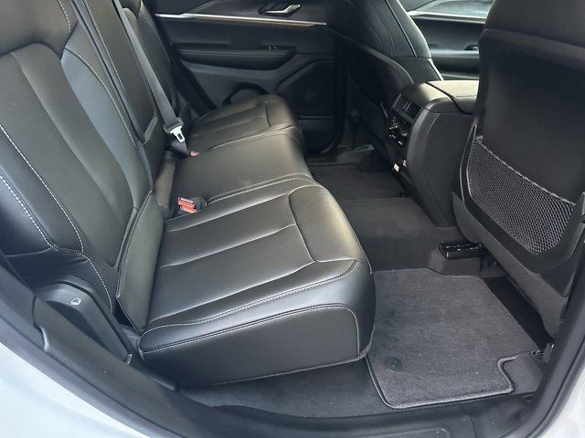 new 2025 Jeep Grand Cherokee car, priced at $39,140