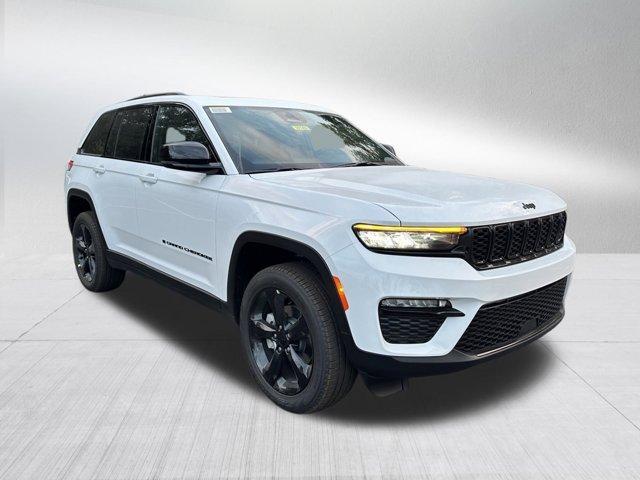 new 2025 Jeep Grand Cherokee car, priced at $39,140