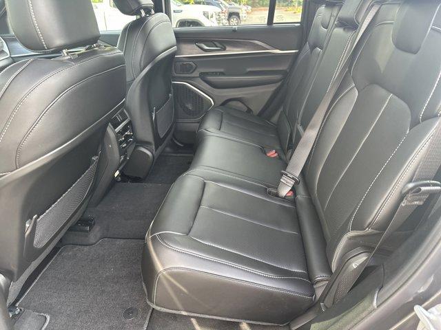 new 2025 Jeep Grand Cherokee car, priced at $49,430