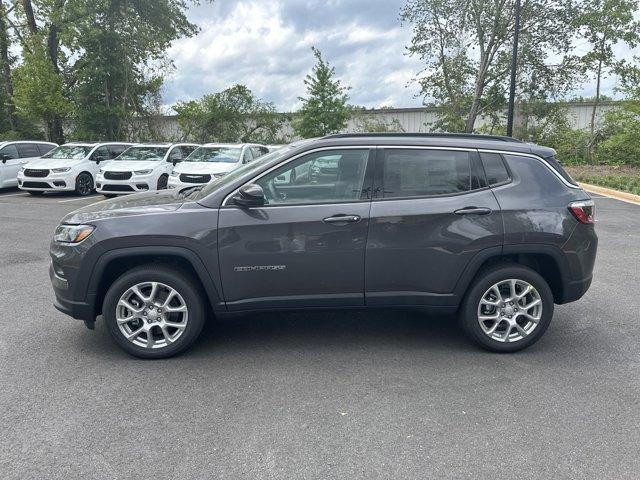 new 2024 Jeep Compass car, priced at $31,360