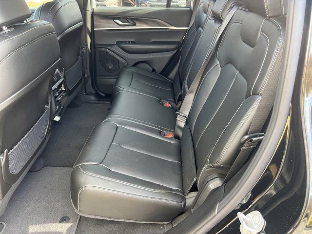 new 2025 Jeep Grand Cherokee car, priced at $37,010