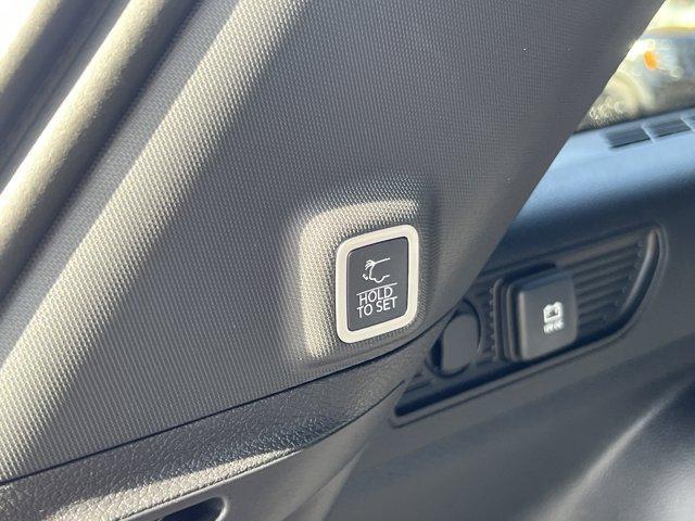 new 2025 Jeep Grand Cherokee car, priced at $37,010