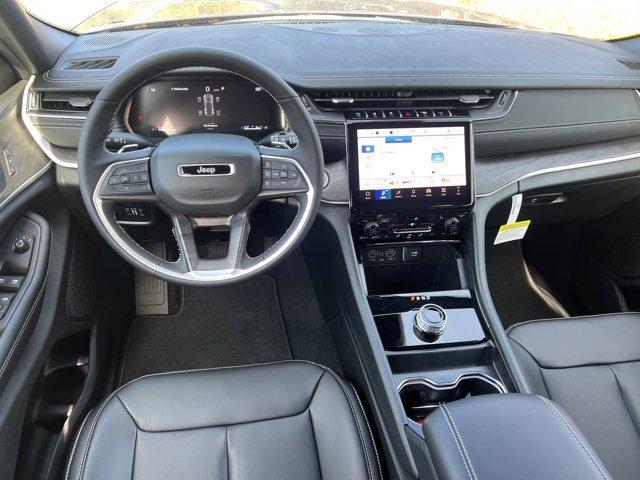 new 2025 Jeep Grand Cherokee car, priced at $37,010