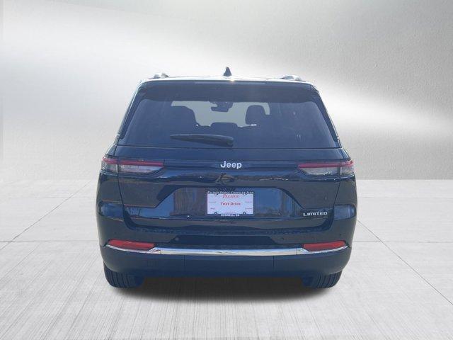 new 2025 Jeep Grand Cherokee car, priced at $37,010