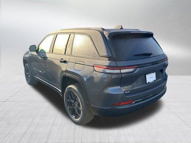 new 2025 Jeep Grand Cherokee car, priced at $37,730