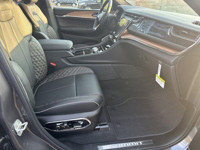 new 2025 Jeep Grand Cherokee car, priced at $60,060