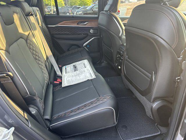 new 2025 Jeep Grand Cherokee car, priced at $60,060