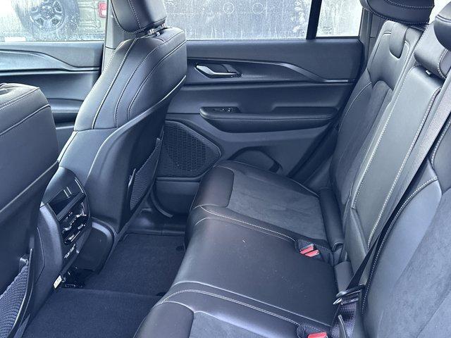 new 2025 Jeep Grand Cherokee car, priced at $35,730